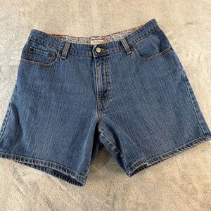 Levi’s 550 Shorts Women’s Size 16 Relaxed Denim Blue Mid Rise